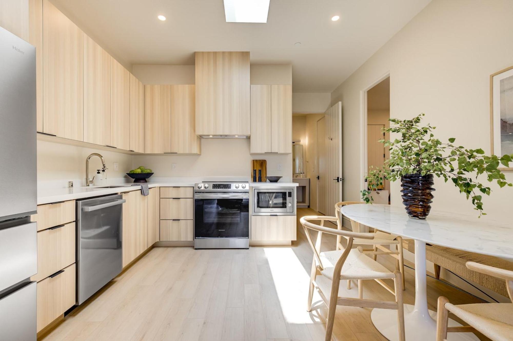 Casa De La Vina - Boutique Apartments In Downtown Santa Barbara Eksteriør billede